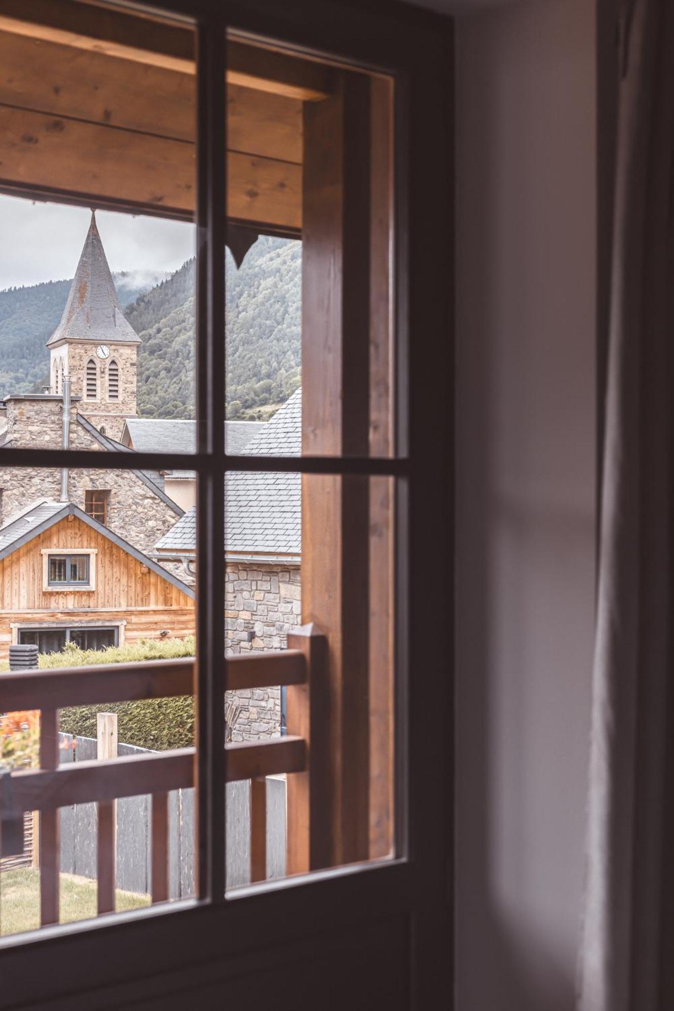 Les Hauts De Saint-Lary Exteriör bild
