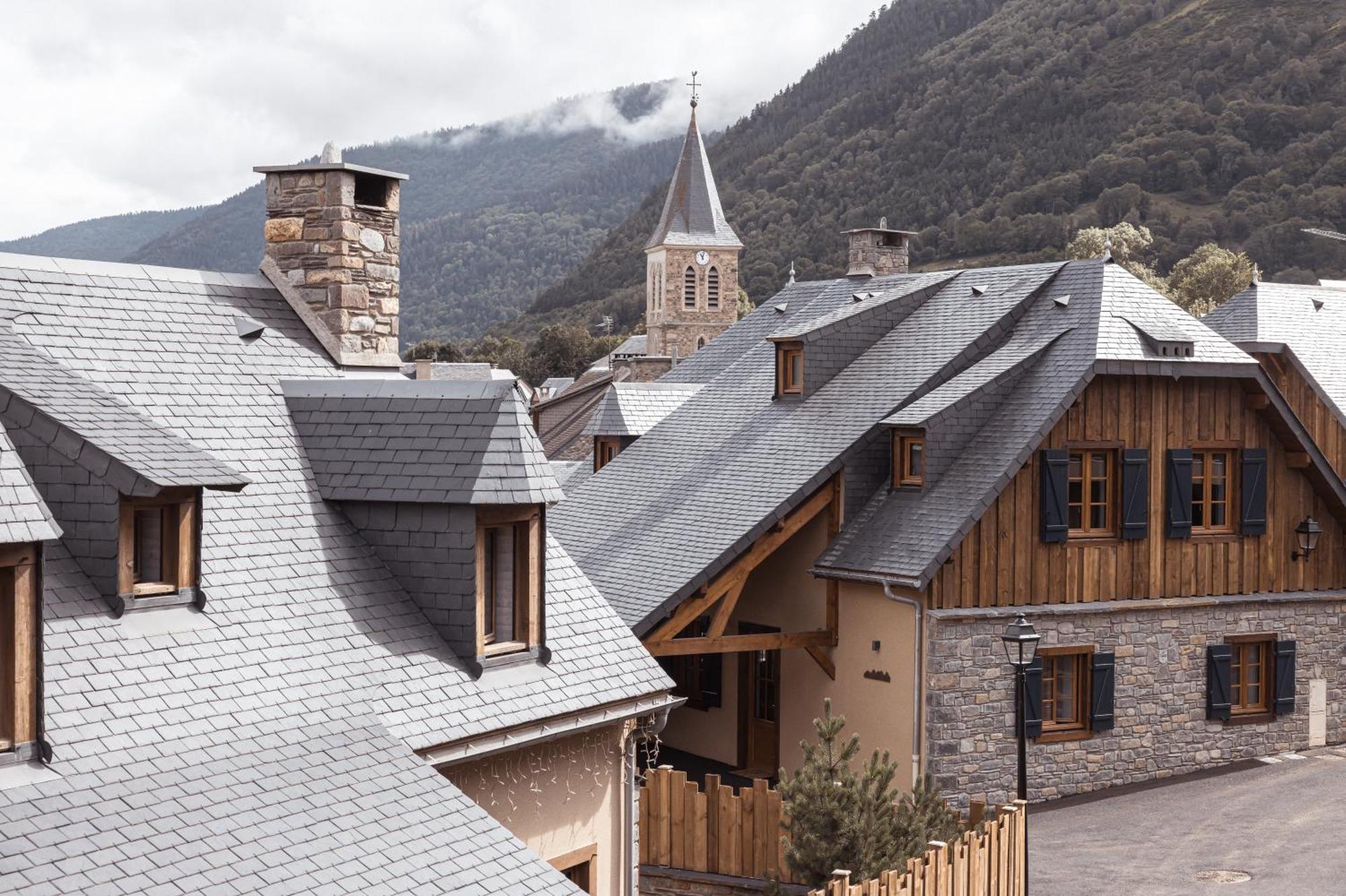 Les Hauts De Saint-Lary Exteriör bild